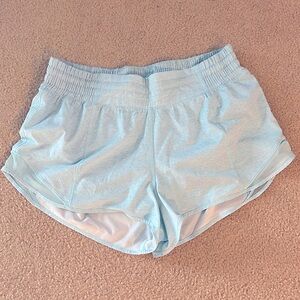 Lululemon hotty hot high rise 2.5” inseam shorts size 8